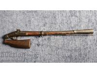 Gun with folding stock. Trombone, Musket around 1830-1850