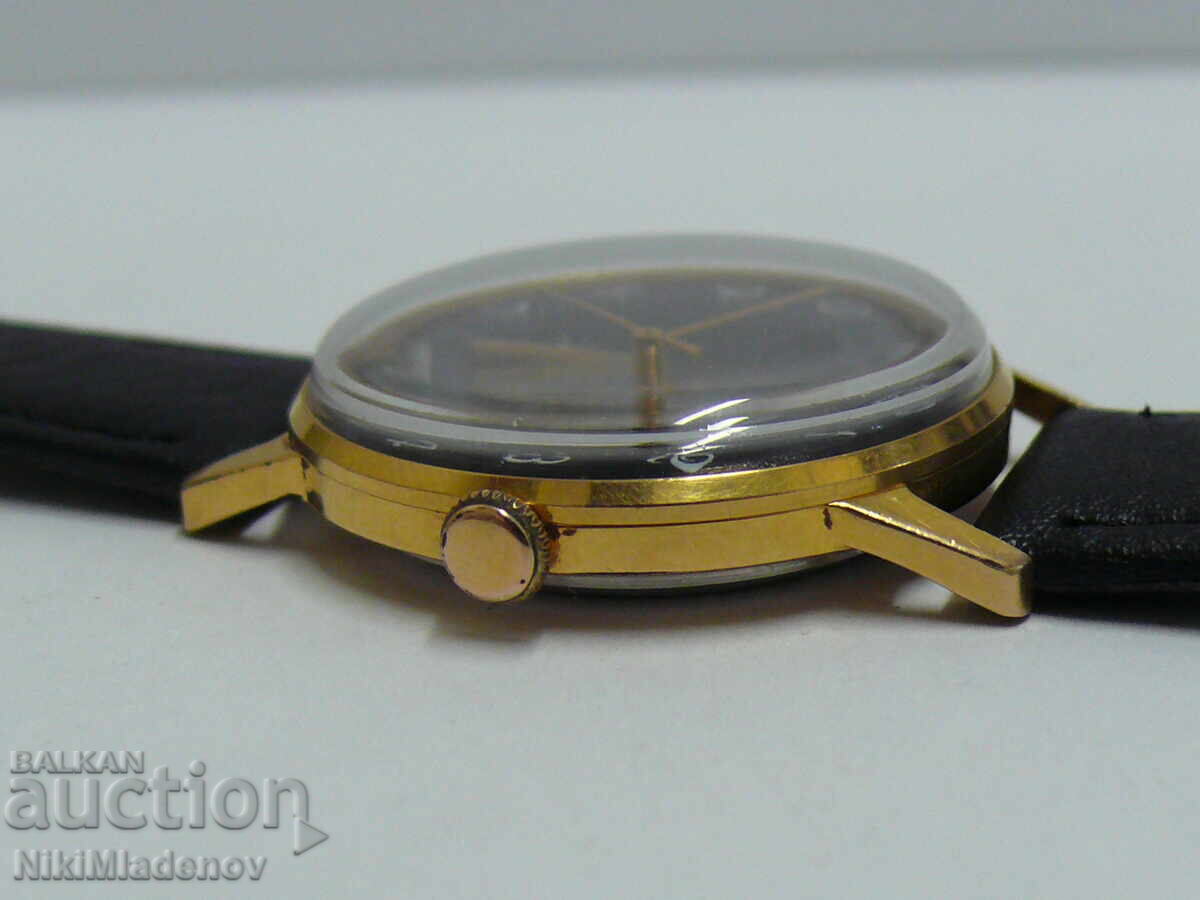 Gold-plated Zaria/Zarya Men's Mechanical Wristwatch, BZC! with price 52.00 BGN | € 26.59 Gold-plated Zaria/Zarya Men's Mechanical Wristwatch, BZC! with price 52.00 BGN | € 26.59