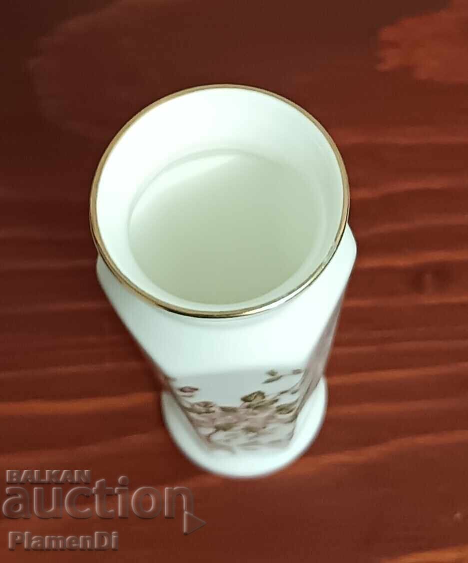 Delivery of Old Bulgarian bone china - vase