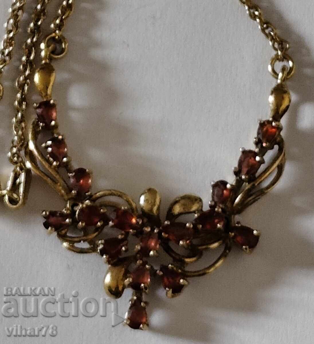 Licitație Colier din argint placat cu aur cu granate