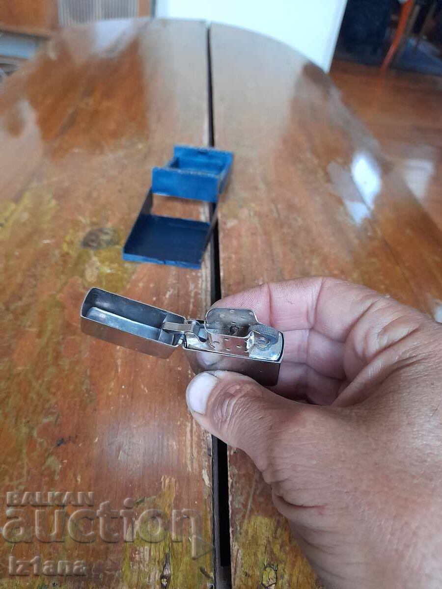 Delivery of ZIPPO lighter