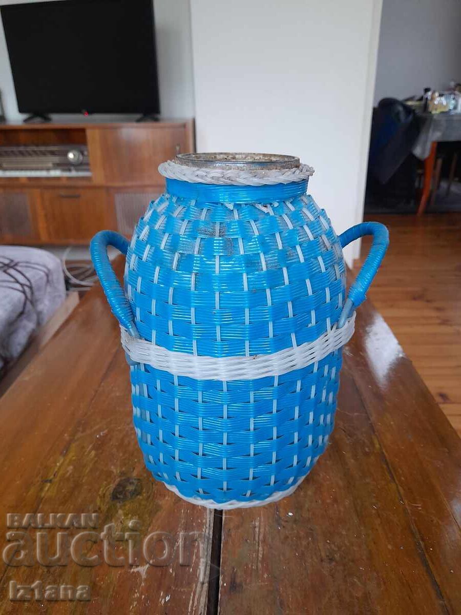 Auction Old wicker jar Auction Old wicker jar