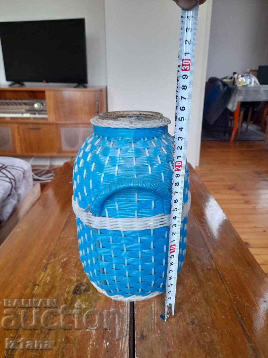 Delivery of Old wicker jar Delivery of Old wicker jar