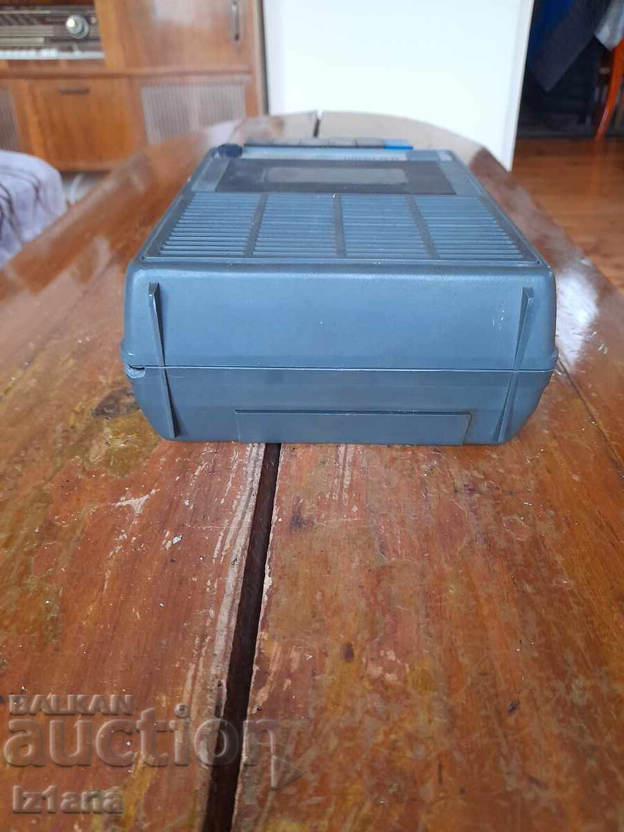 Vechi casetofon Electown - 5