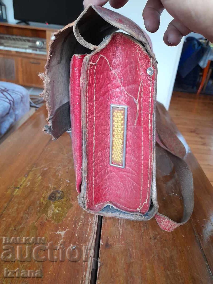 Δημοπρασία Παλιά σχολική τσάντα Δημοπρασία Παλιά σχολική τσάντα