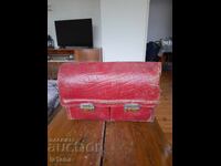 Geanta de scoala veche