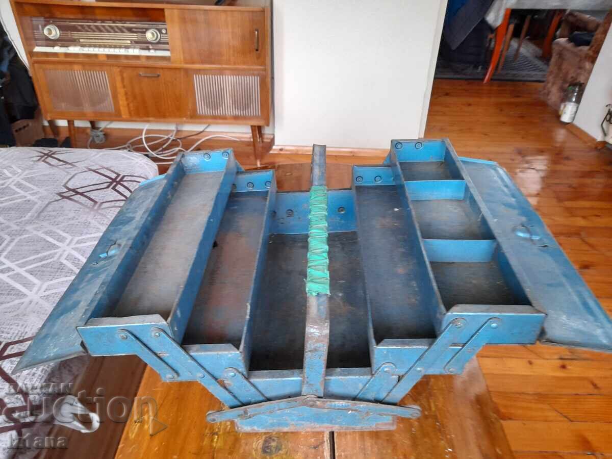 Старо метално сандъче за инструменти - 6
