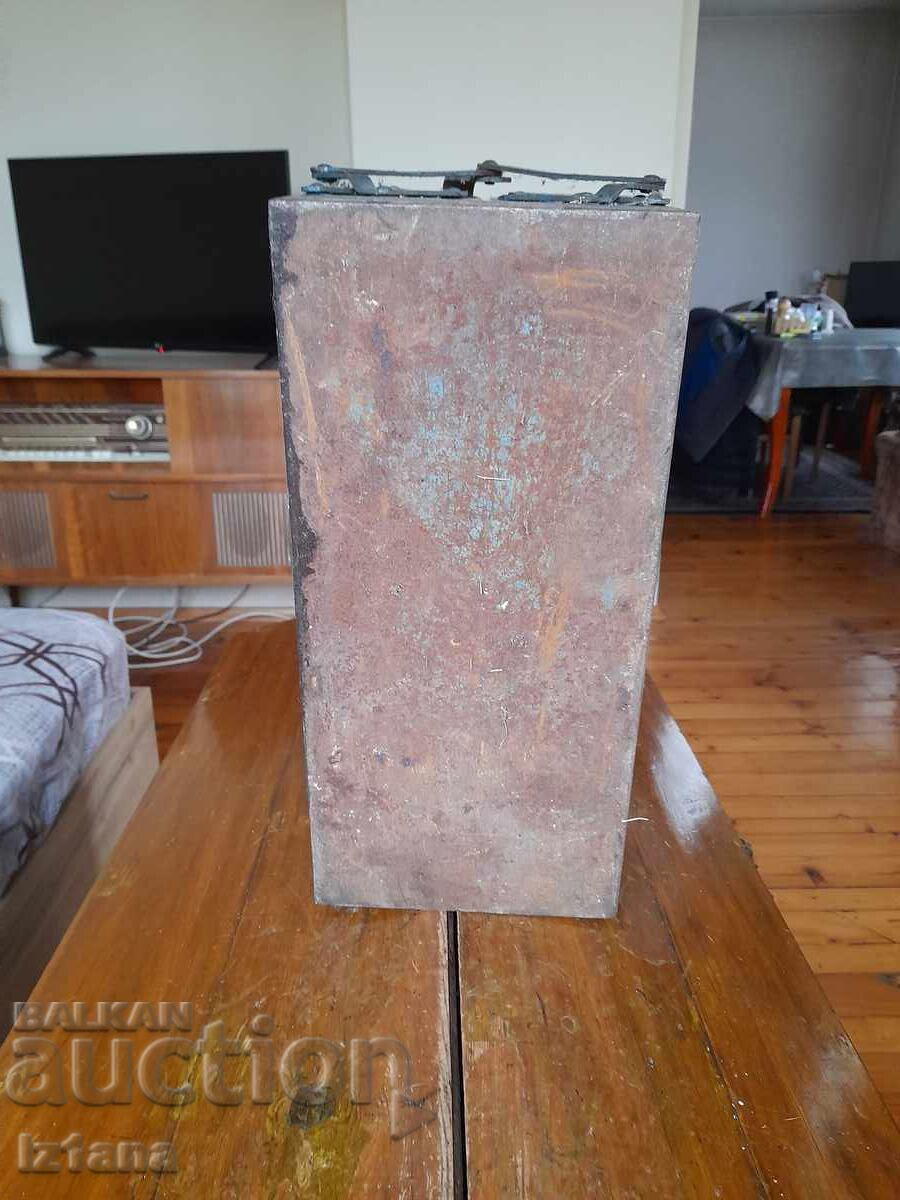 Старо метално сандъче за инструменти - 7