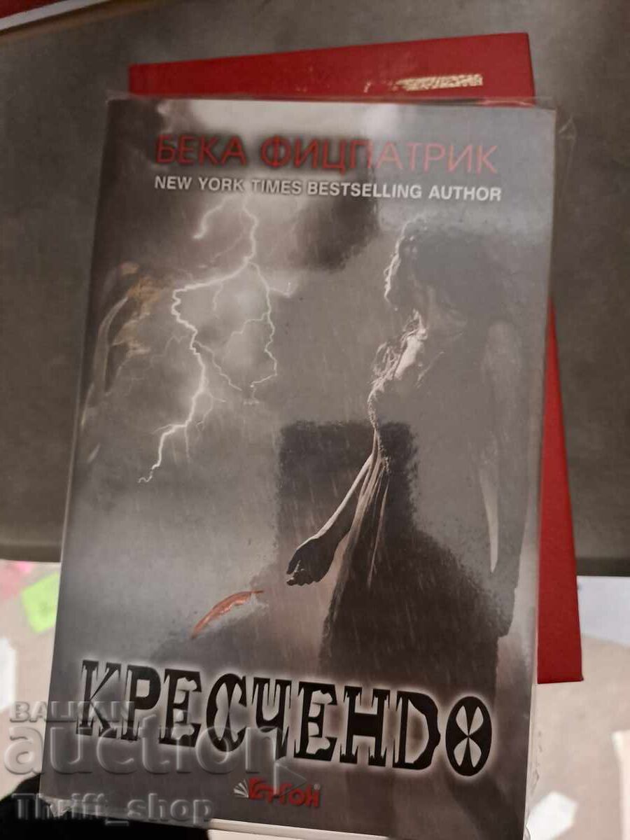 Crescendo by Becca Fitzpatrick Crescendo by Becca Fitzpatrick