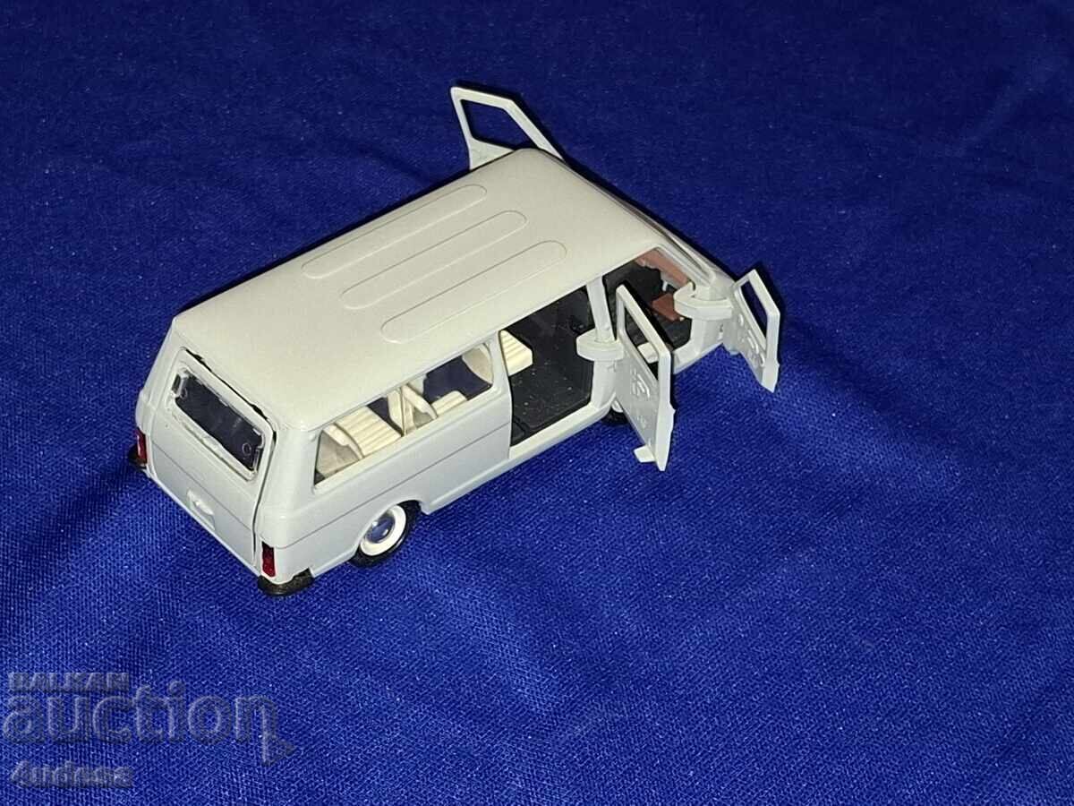 Livrarea Soc Russian Toy RAF 2203 Letonia 1:43 Fabricat in URSS URSS