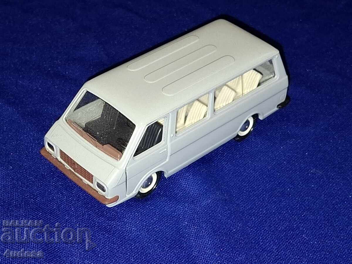 Soc Russian Toy RAF 2203 Latvia 1:43 Made in USSR USSR