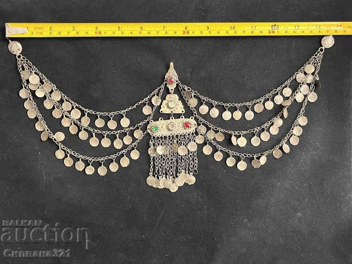 Delivery of Renaissance Jewelry Delivery of Renaissance Jewelry