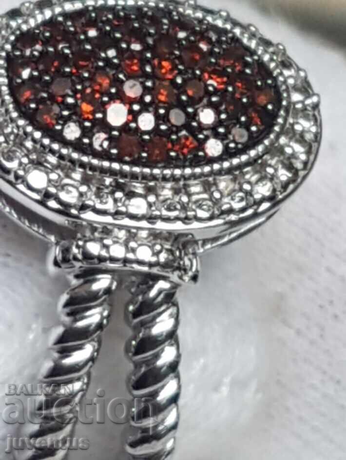 Delivery of SILVER RING WITH NATURAL RED DIAMONDS CERTIFICATE Delivery of SILVER RING WITH NATURAL RED DIAMONDS CERTIFICATE