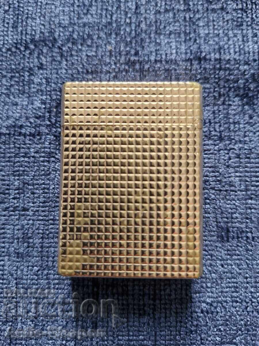 Brichetă S.T. Dupont, anii 1960-70 - 5 Brichetă S.T. Dupont, anii 1960-70 - 5