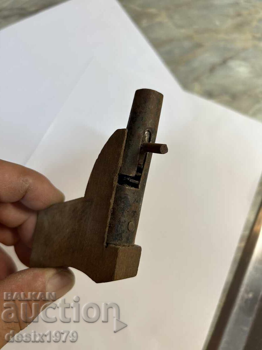 Delivery of Homemade OSA pistol Delivery of Homemade OSA pistol