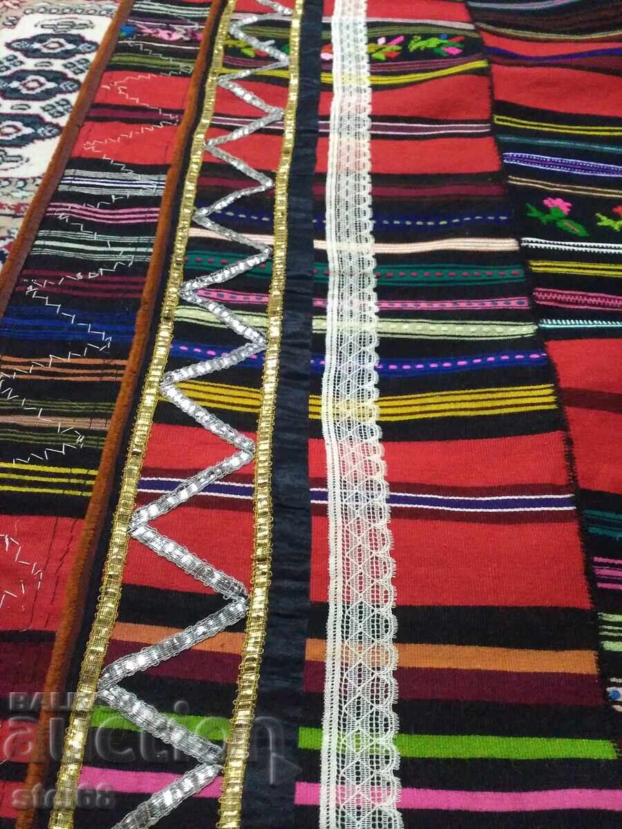 BRACHNIK cu preț 550.00 BGN | € 281.21