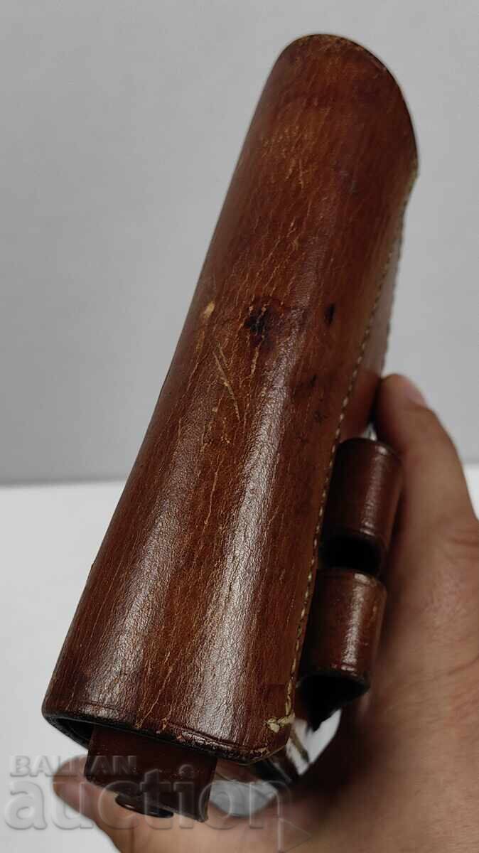 EACH PISTOL HOLSTER IN EXCELLENT CONDITION WITHOUT MARKINGS - 5 EACH PISTOL HOLSTER IN EXCELLENT CONDITION WITHOUT MARKINGS - 5