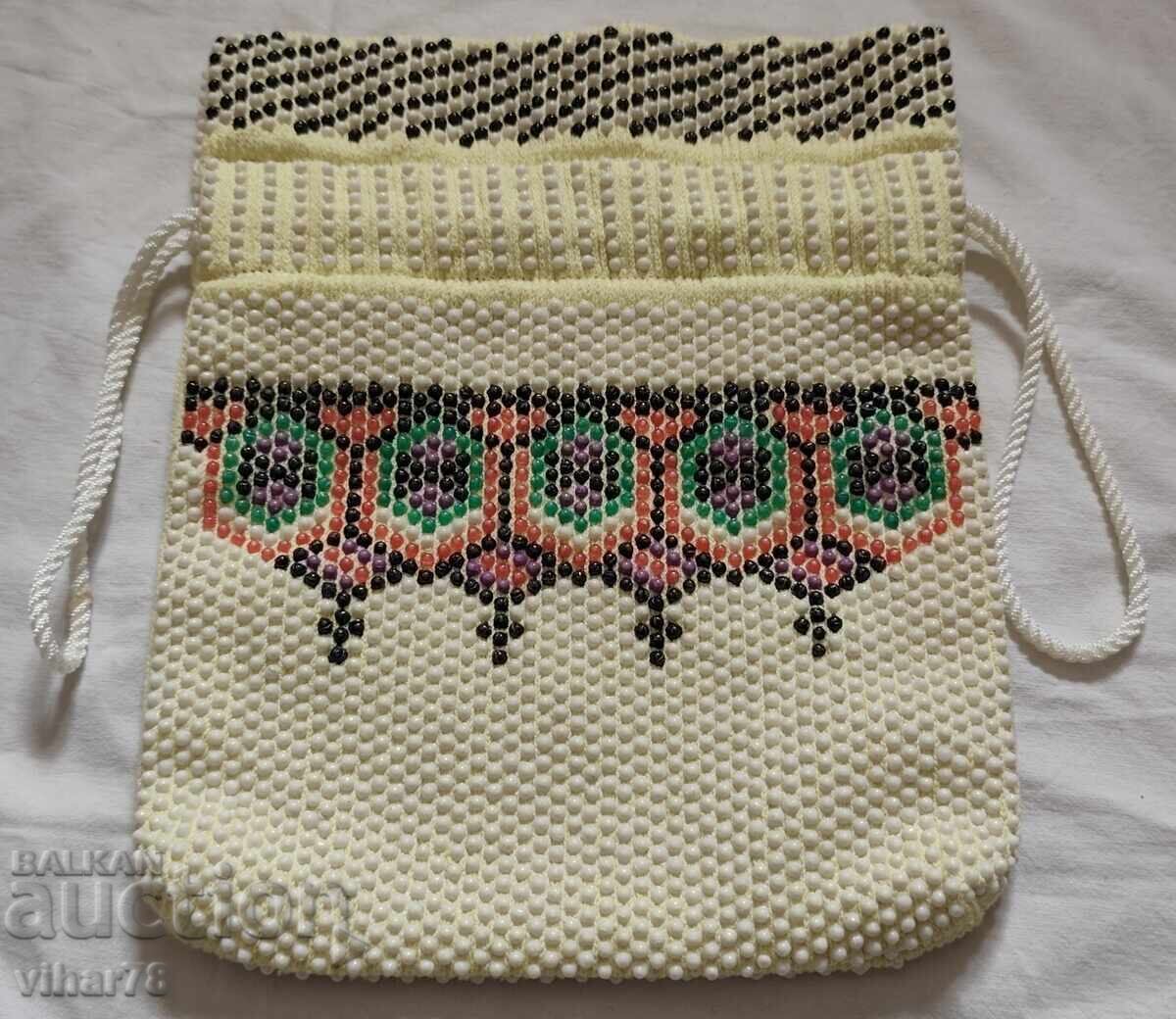 Παράδοση Παλιά τσάντα με χάντρες Παράδοση Παλιά τσάντα με χάντρες