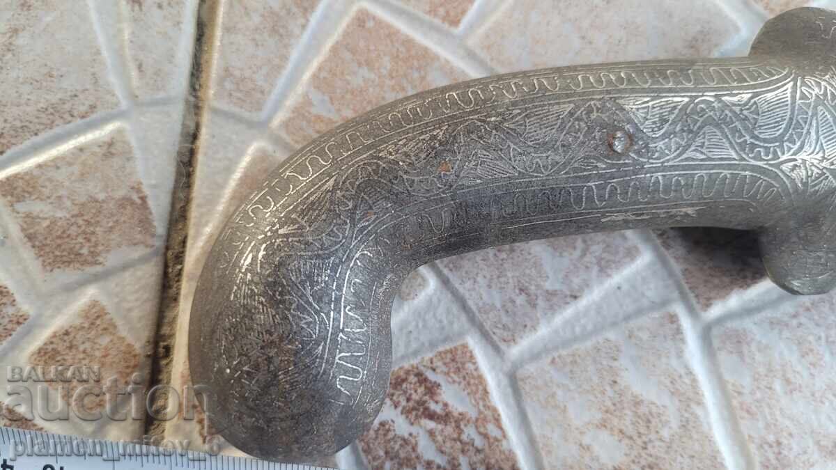 Delivery of Knife, dagger, dagger