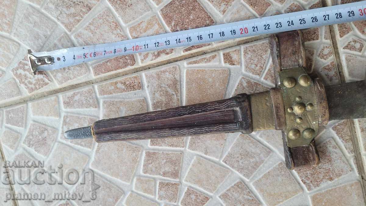 Auction  Knife, dagger, dagger