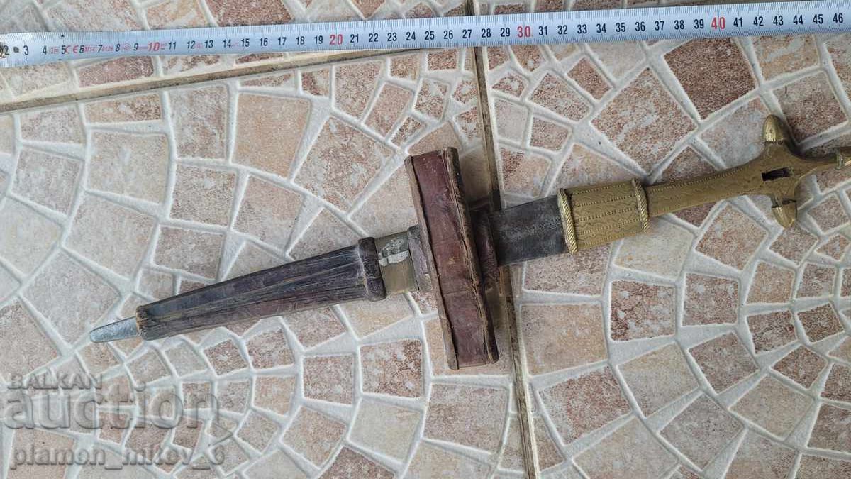 Delivery of Knife, dagger, dagger