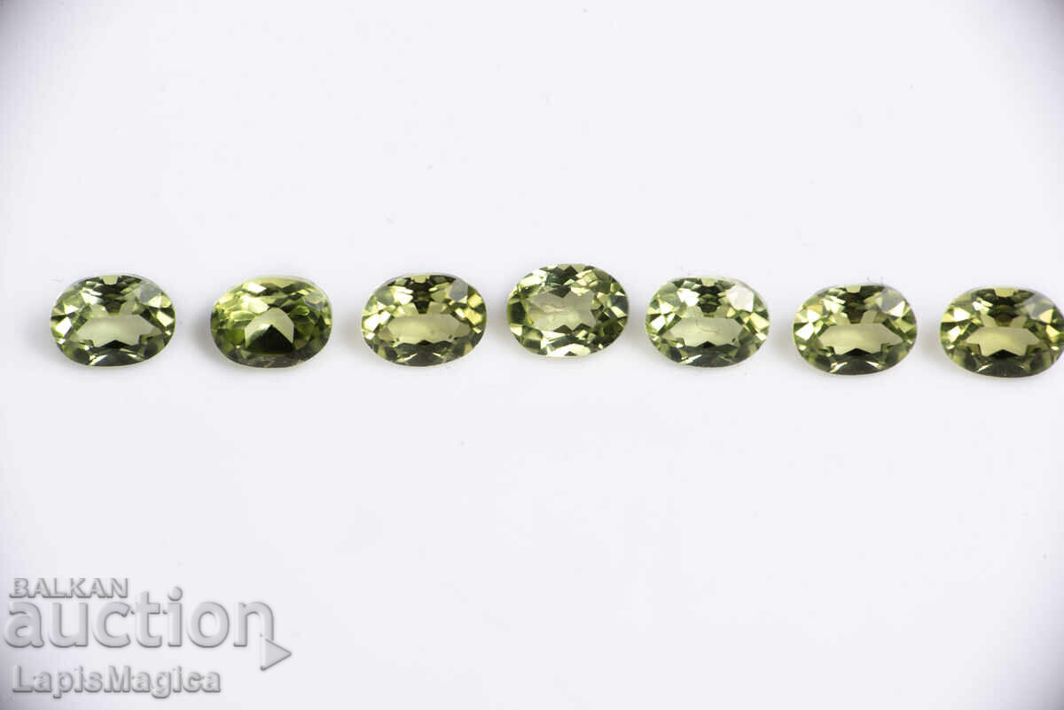 7 броя перидот овална шлифовка 1.46ct 4x3mm