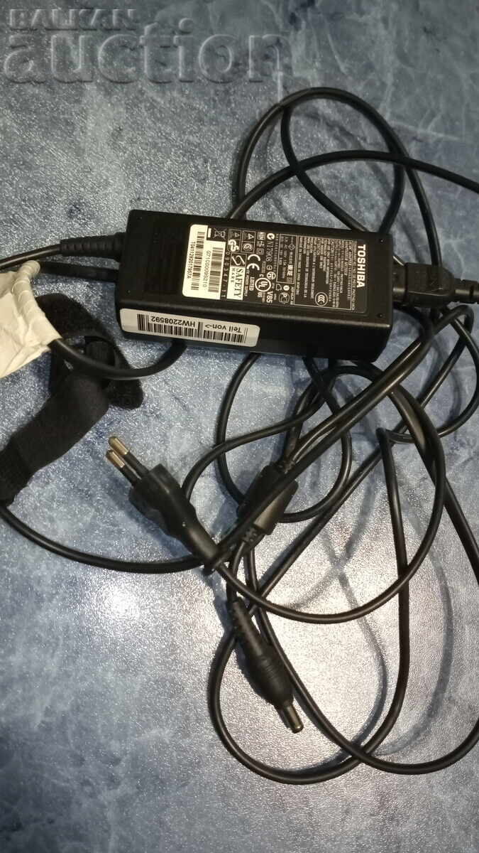 Laptop Asus A52F cu preț 145.00 BGN | € 74.14