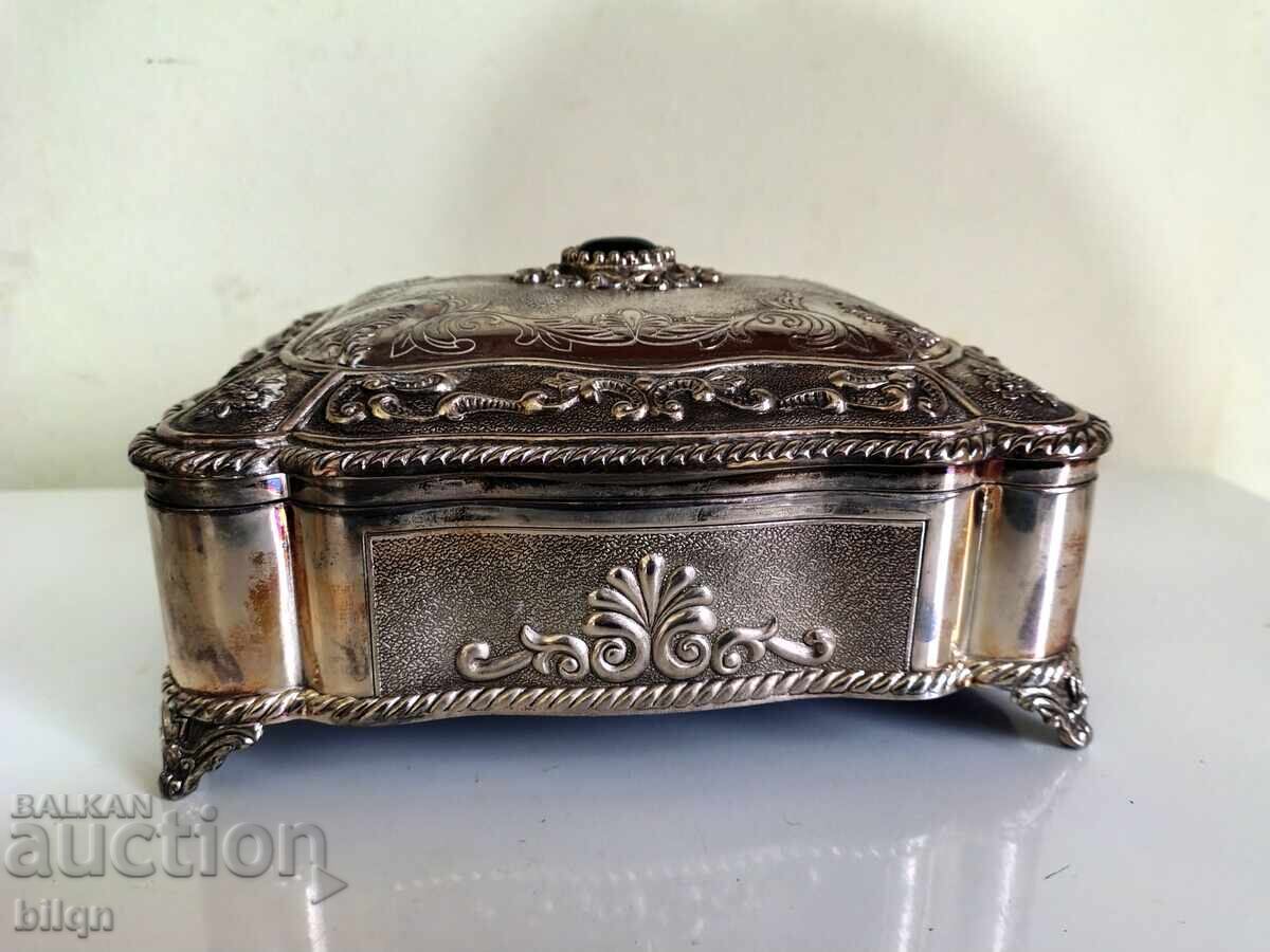 Auction Lovely Old Silver Plated Jewelery Box Auction Lovely Old Silver Plated Jewelery Box