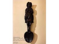 Lingură mare sculptată în lemn - Don Quijote