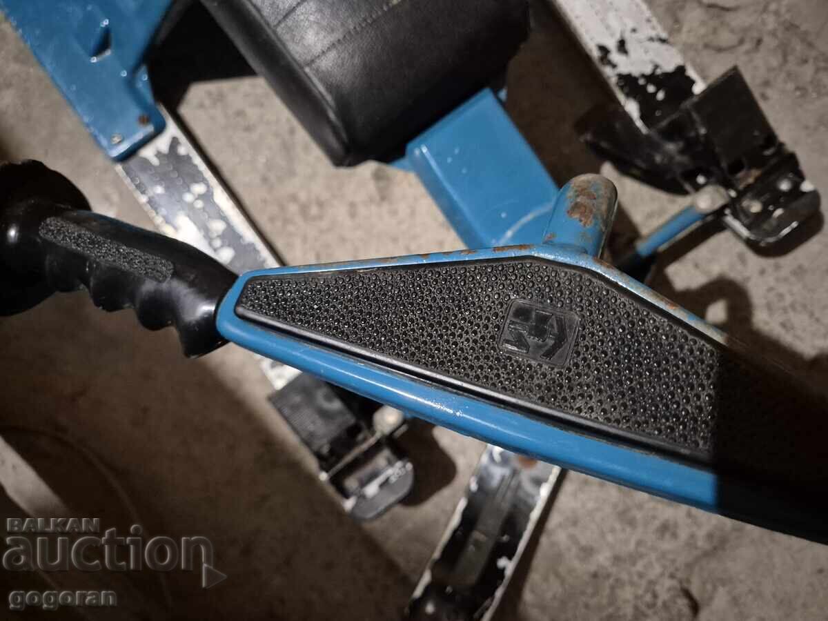 Old Soviet Sleigh Chuk and Gek - 1 - 6 Old Soviet Sleigh Chuk and Gek - 1 - 6