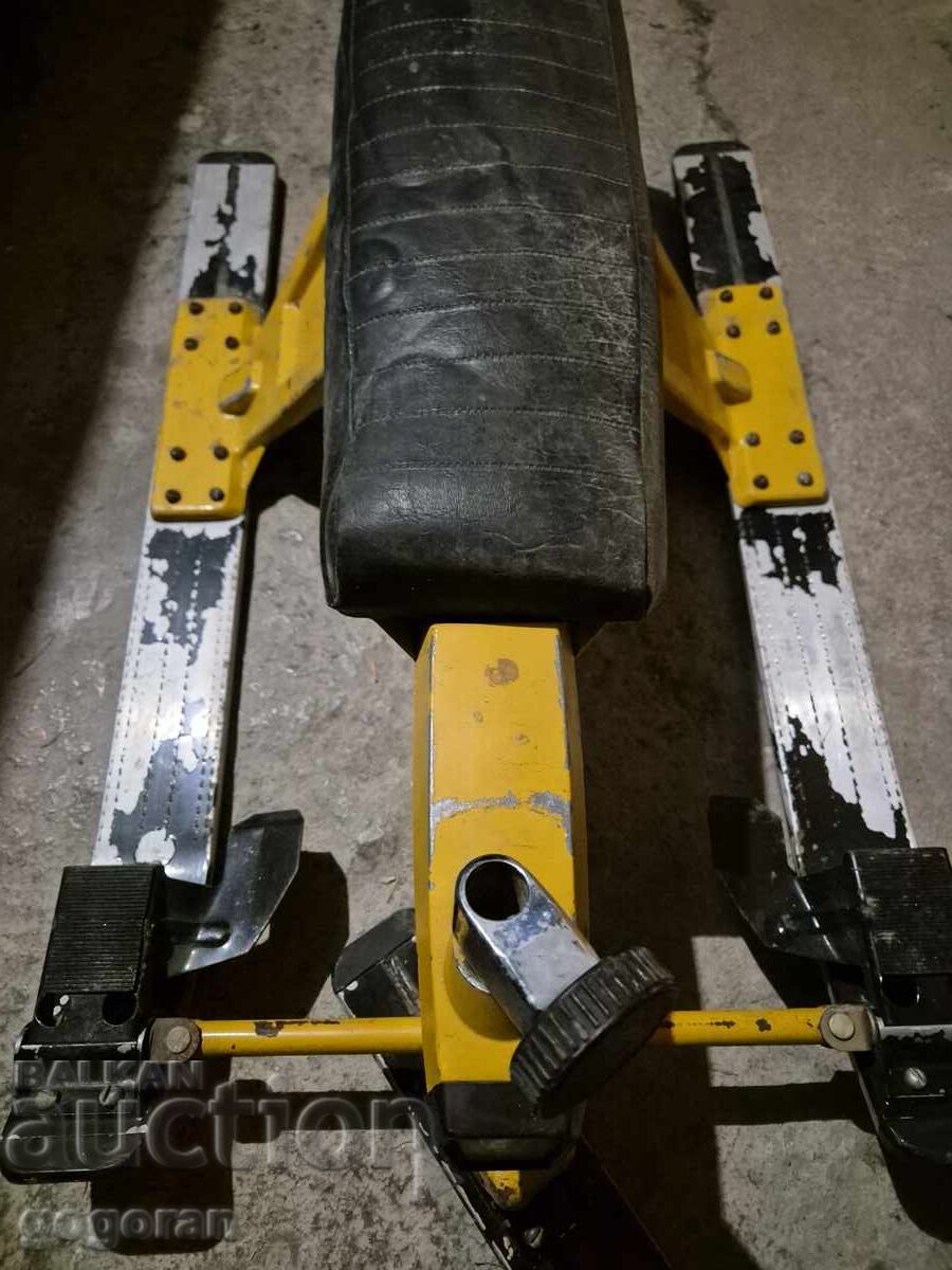 Old Soviet Sleigh Chuk and Gek - 2 - 5 Old Soviet Sleigh Chuk and Gek - 2 - 5