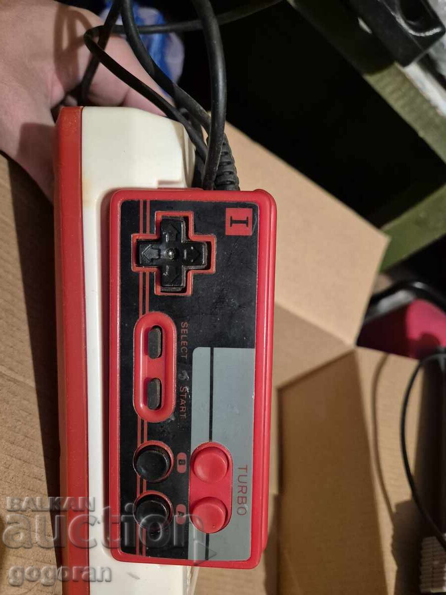 Delivery of Old Nintendo Television Game Delivery of Old Nintendo Television Game