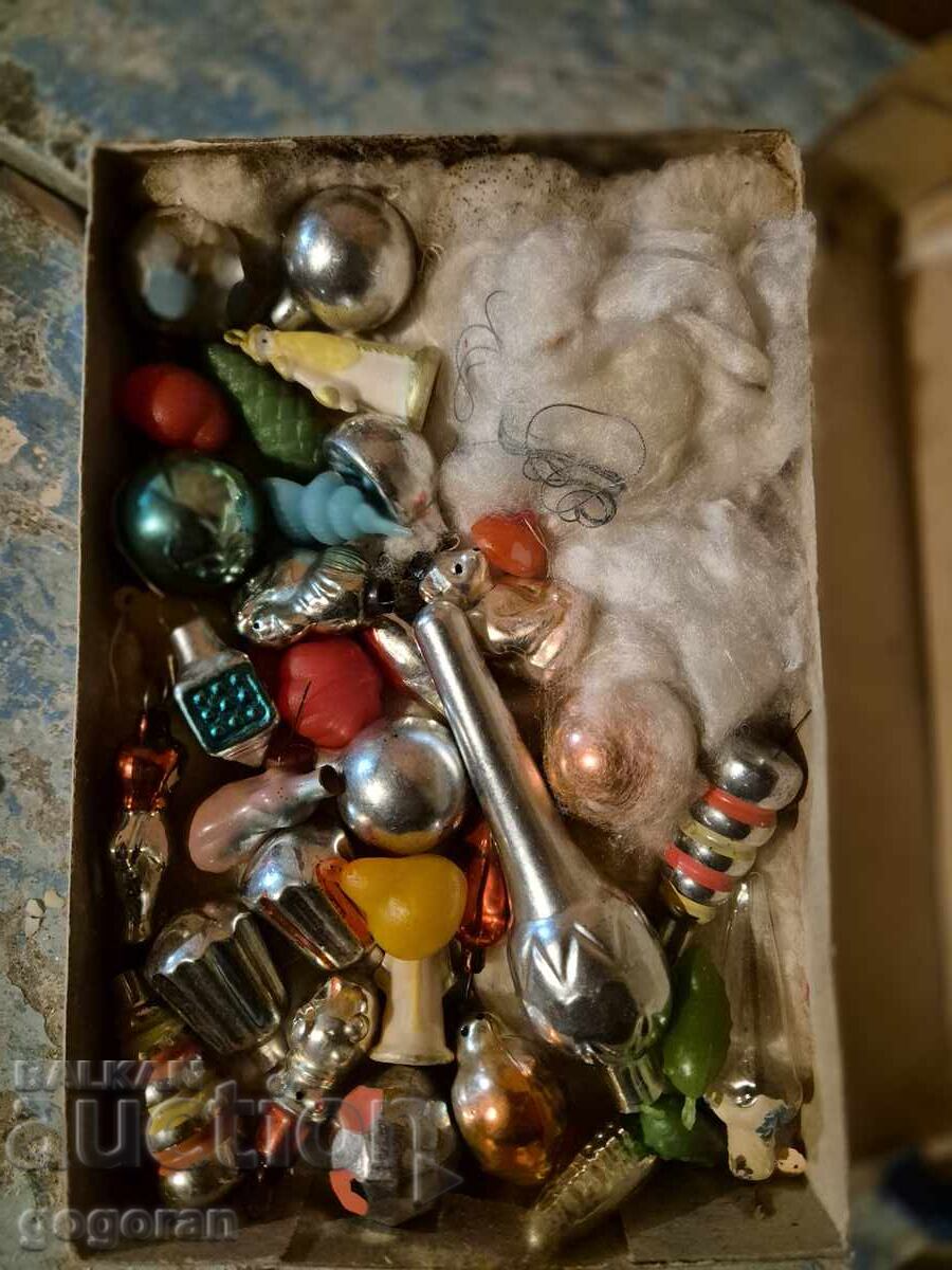 Old Soviet mini Christmas tree toys - 2 with price 16.00 BGN | € 8.18 Old Soviet mini Christmas tree toys - 2 with price 16.00 BGN | € 8.18