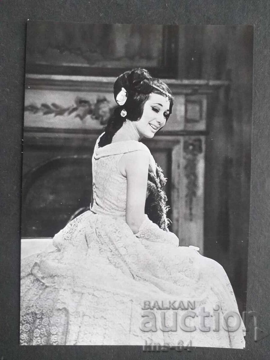 Σίλβια Έχει Ουγγαρία Σίλβια Έχει Ουγγαρία