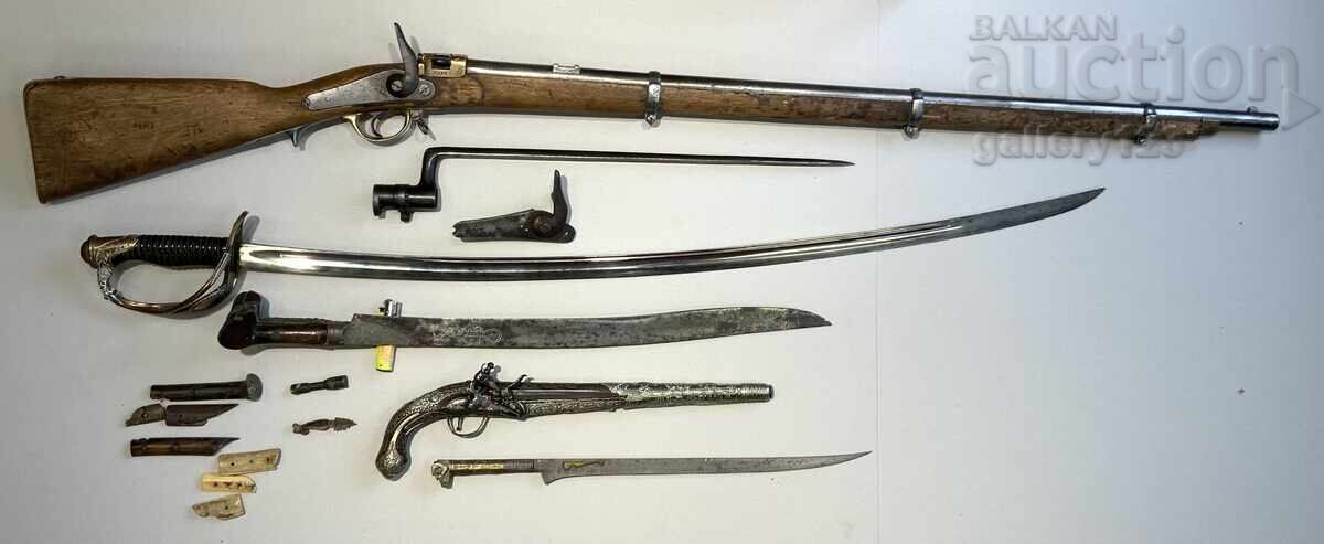 Revival flintlock pistol, silver, engraved inlays - 8 Revival flintlock pistol, silver, engraved inlays - 8