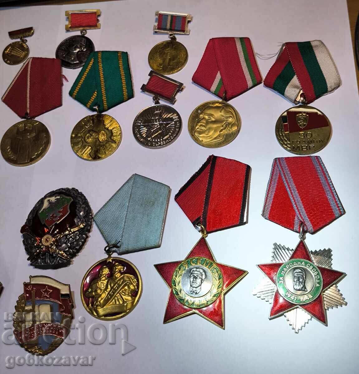 Λοτ Μετάλλια, Παράσημα, Σήματα! Δείτε τις φωτογραφίες! Από 0,01st - 10 Λοτ Μετάλλια, Παράσημα, Σήματα! Δείτε τις φωτογραφίες! Από 0,01st - 10