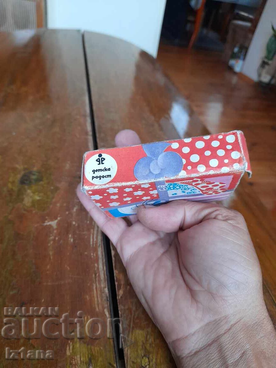 Delivery of Old Cards Game for the Little Ones Delivery of Old Cards Game for the Little Ones