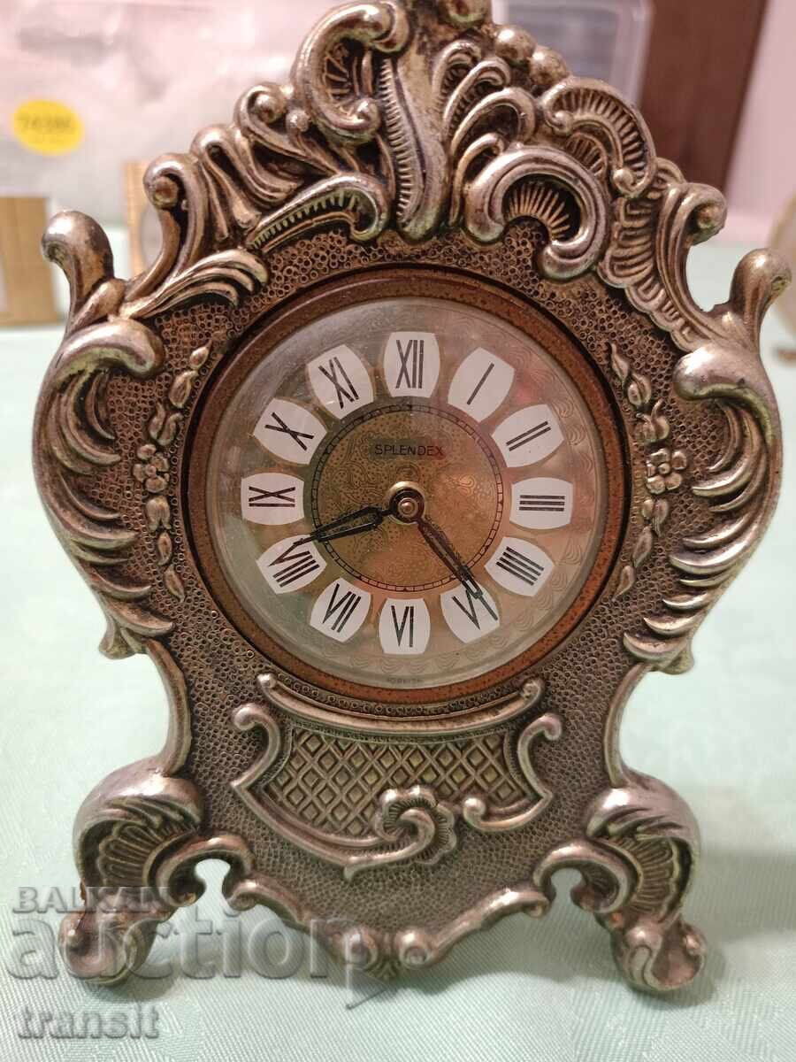 Desk clock Desk clock