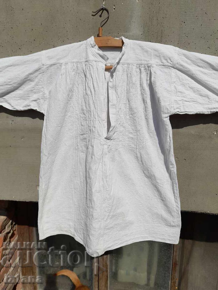 Vintage Men's Fringe Shirt with price 70.00 BGN | € 35.79 Vintage Men's Fringe Shirt with price 70.00 BGN | € 35.79