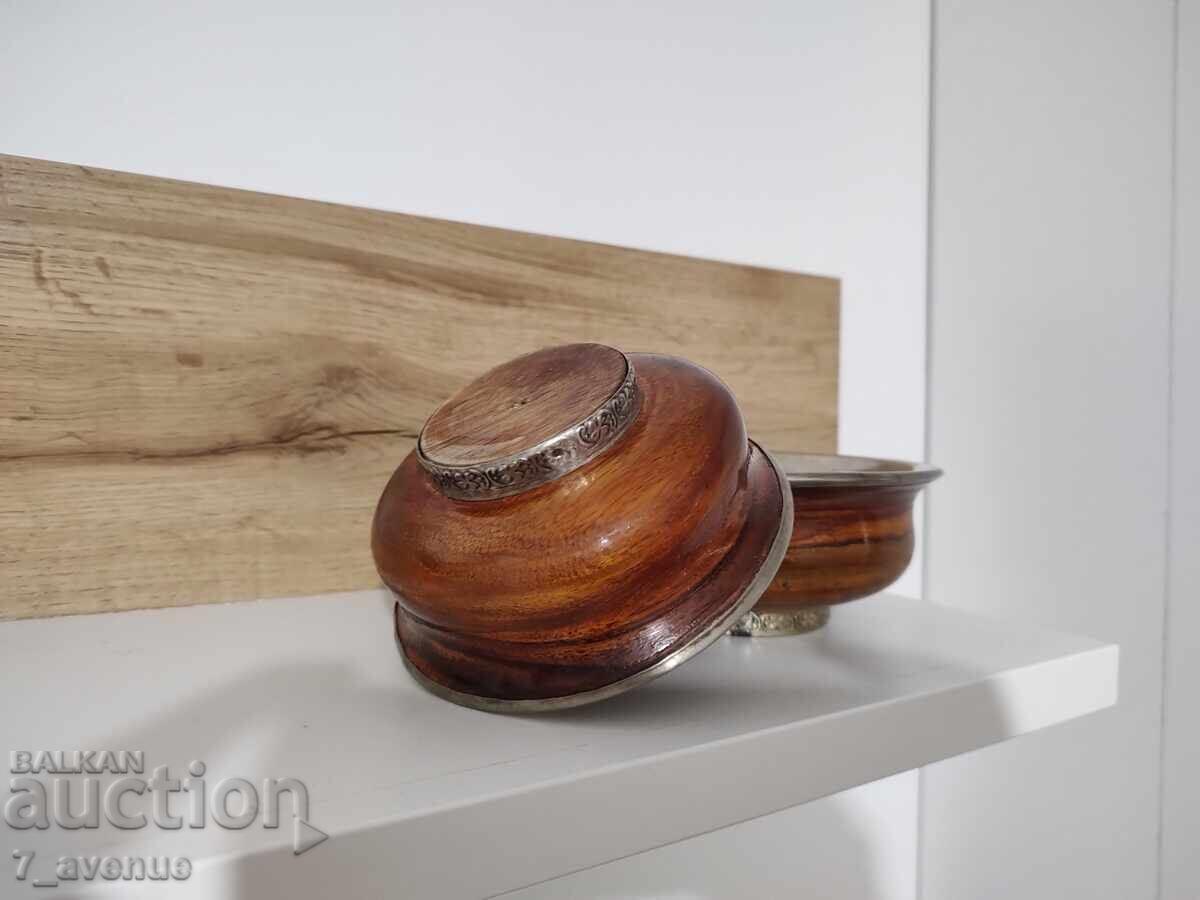 Wooden bowls, beautiful for home comfort 18.10.25 with price 49.00 BGN | € 25.05