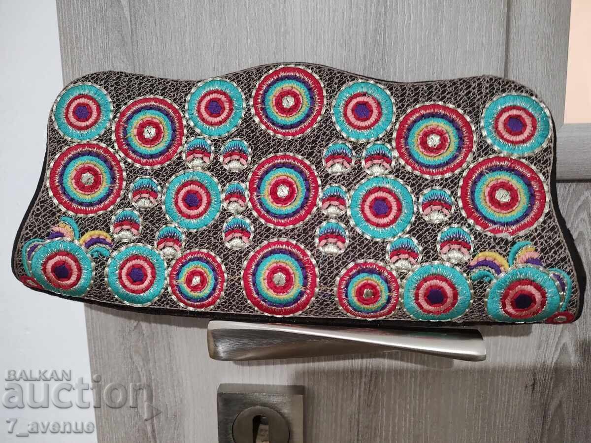 Beautiful ladies' handbag, purse, super 10/18/25 with price 69.00 BGN | € 35.28