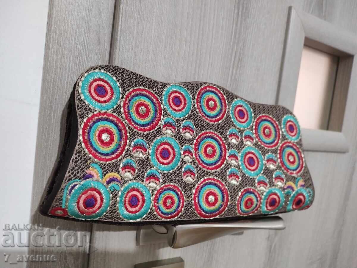 Auction  Beautiful ladies' handbag, purse, super 10/18/25