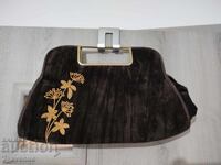 Geantă cosmetică din catifea maro cu broderie 18.10.25