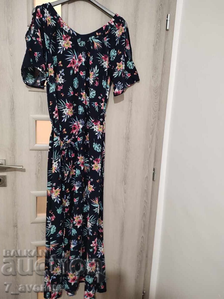 Dress, beautiful, comfortable, ankle-length 18.10.25