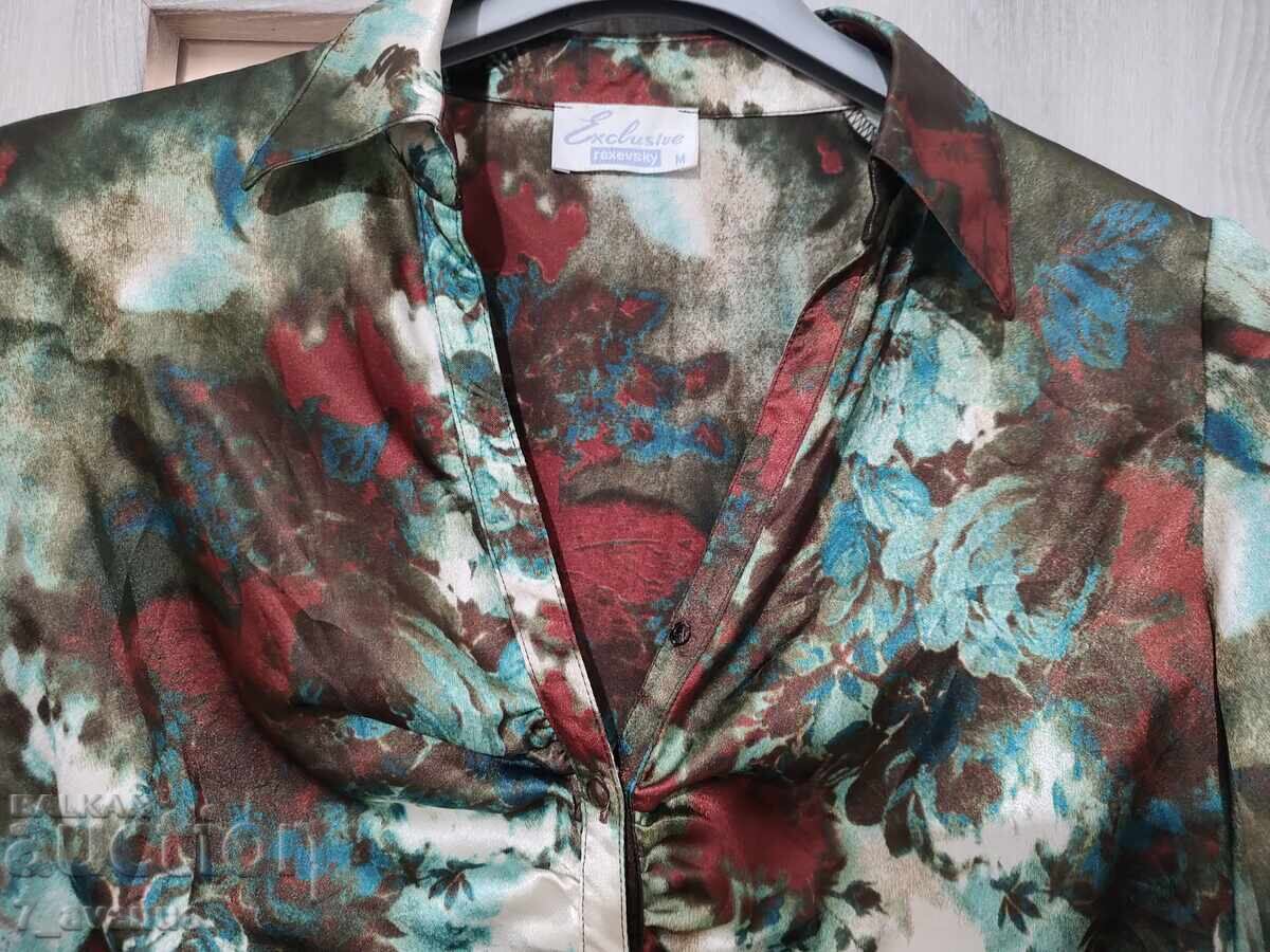 Licitație Cămașă de damă, elegantă de marcă Vintage 18.10.25 Licitație Cămașă de damă, elegantă de marcă Vintage 18.10.25