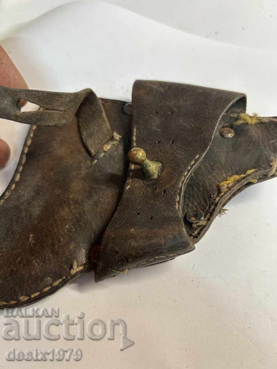 Very old leather holster - 5