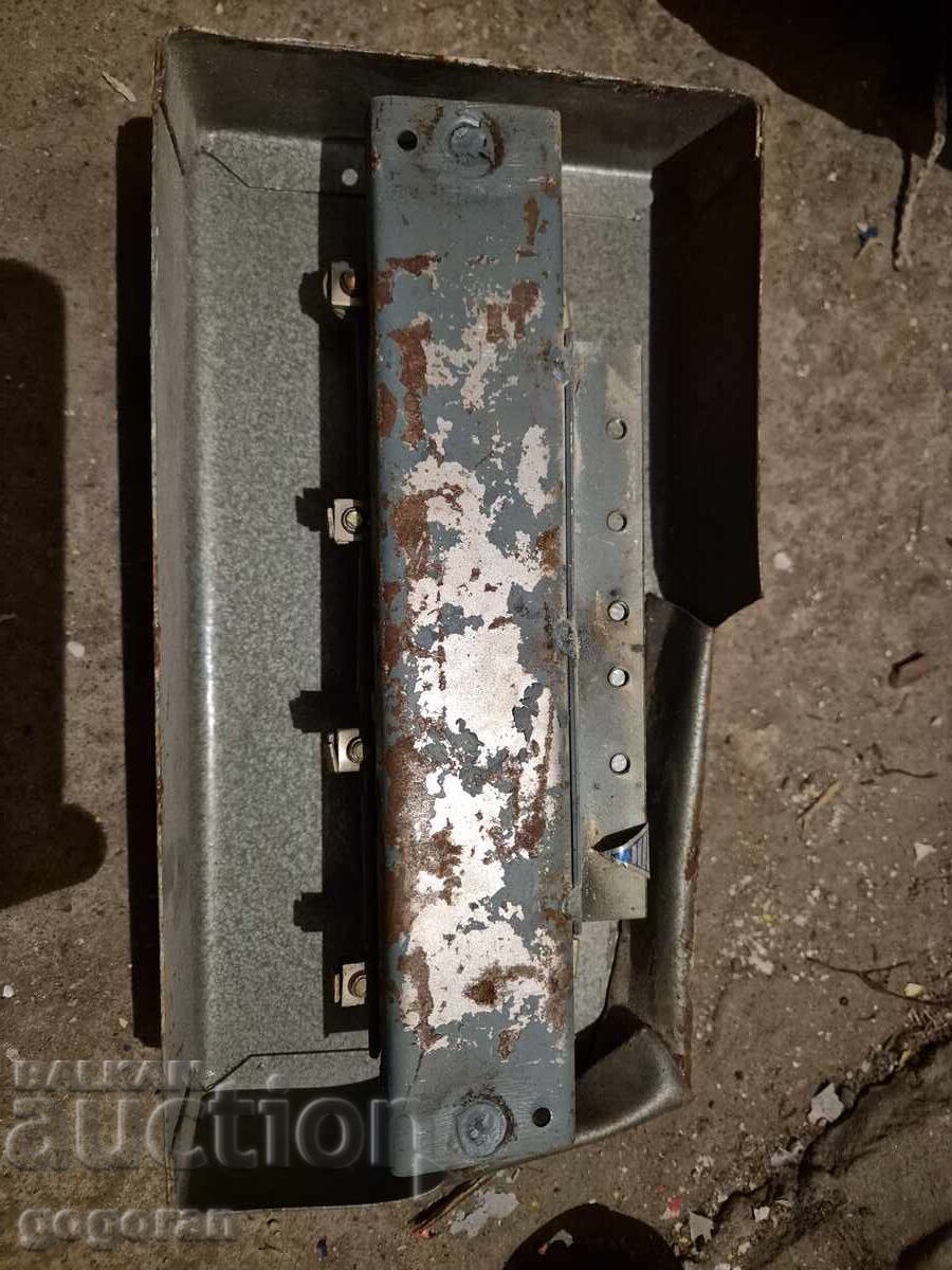 Παράδοση Παλαιό ηλεκτρικό ταμπλό + παλιό κουδούνι