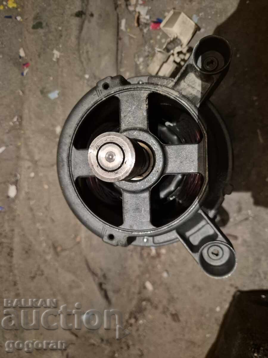 Licitație Motor/motor