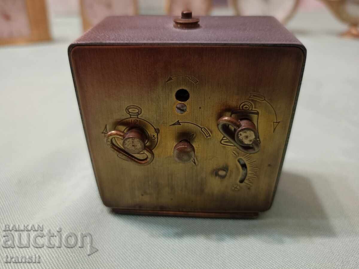 Licitație Ceas de masă Swiza