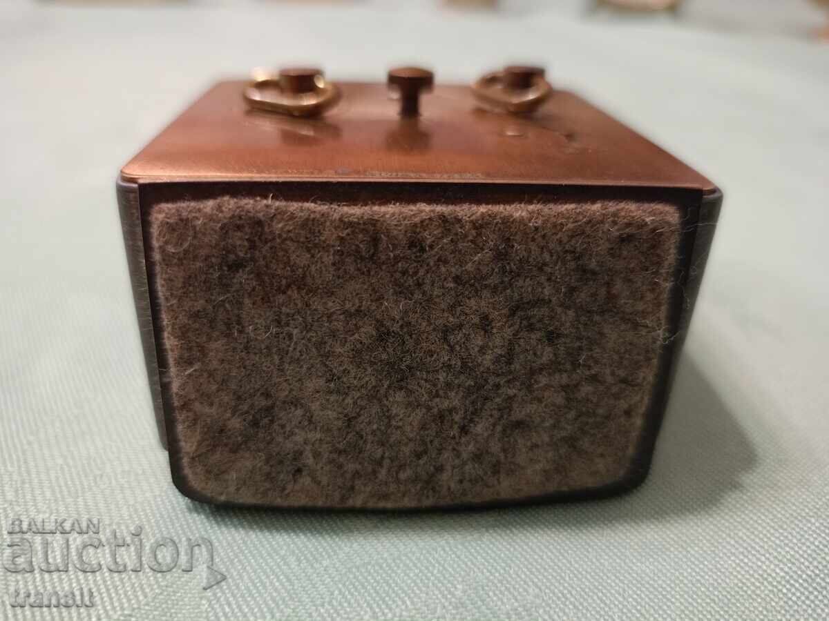 Ceas de masă Swiza - 6